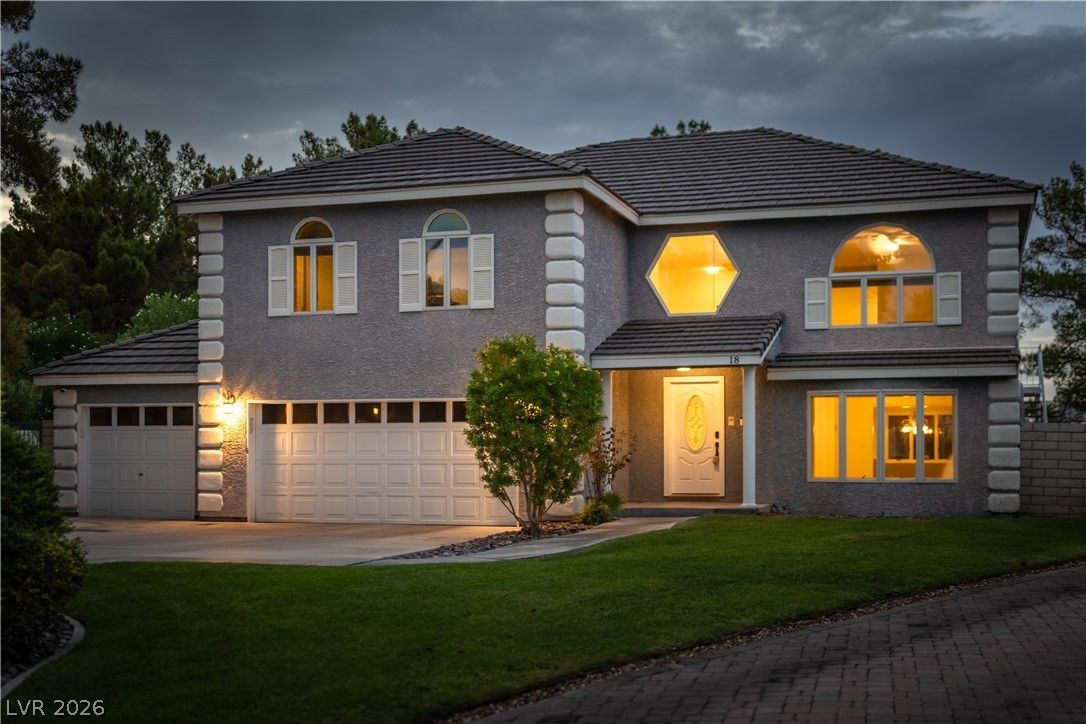18 Hummingbird Circle — photo 2