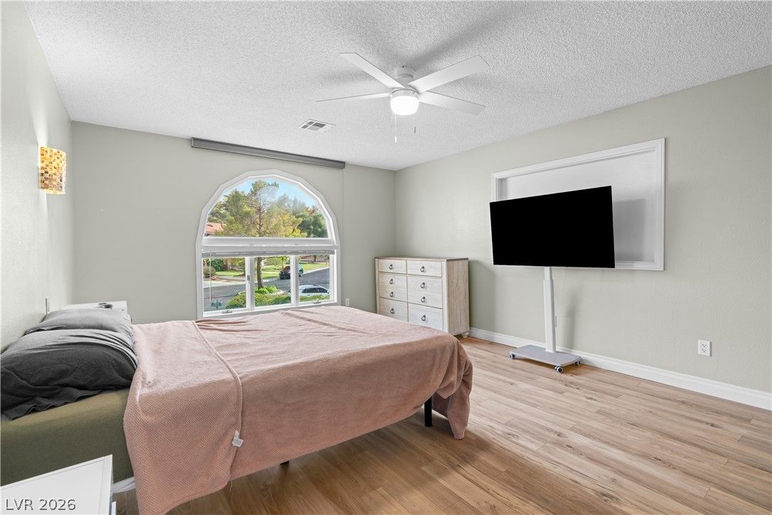 18 Hummingbird Circle — photo 4