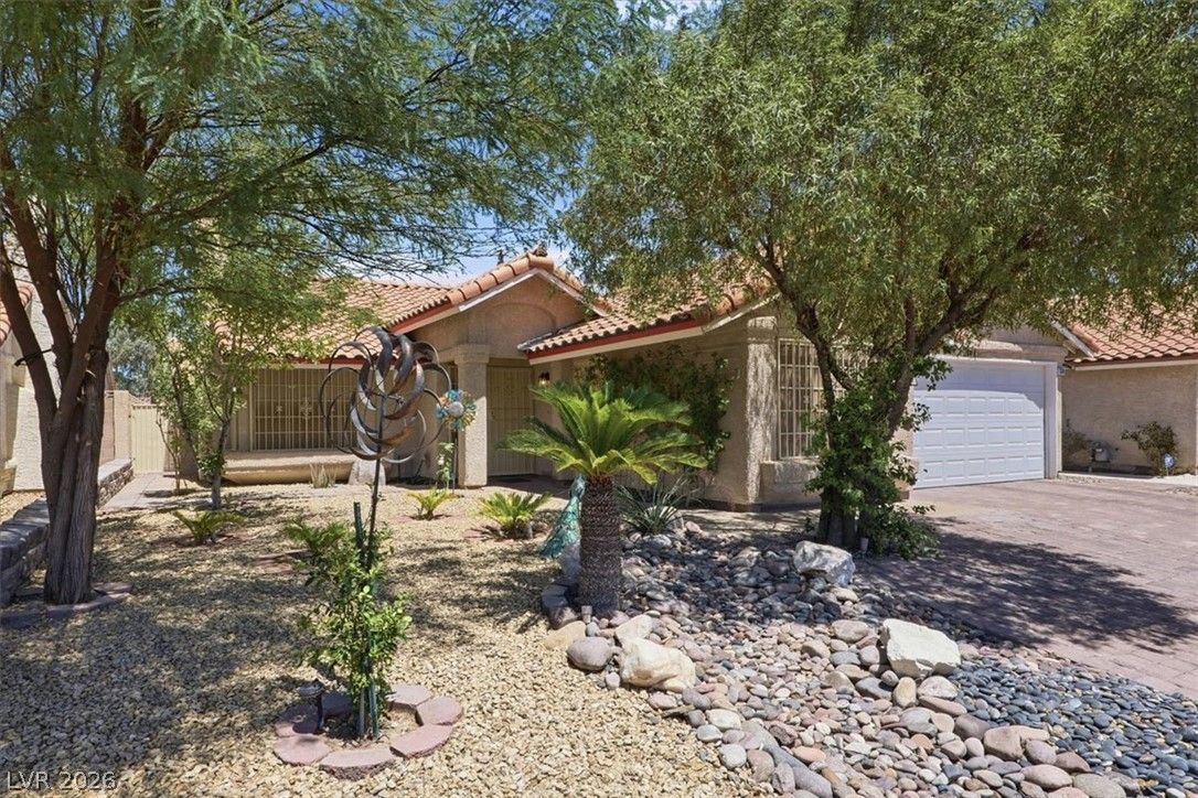 1344 White Drive — photo 3 of 31