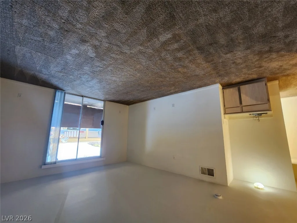 231 West Horizon Ridge Parkway 417 — photo 5