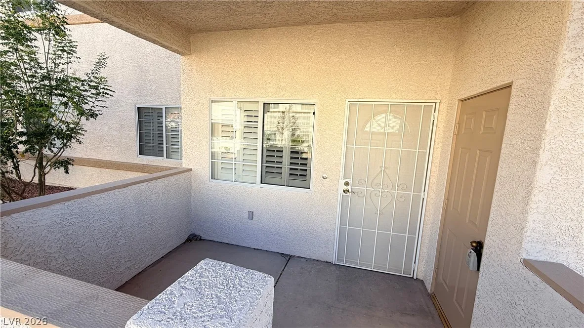 3327 Erva Street 123 — photo 4 of 37