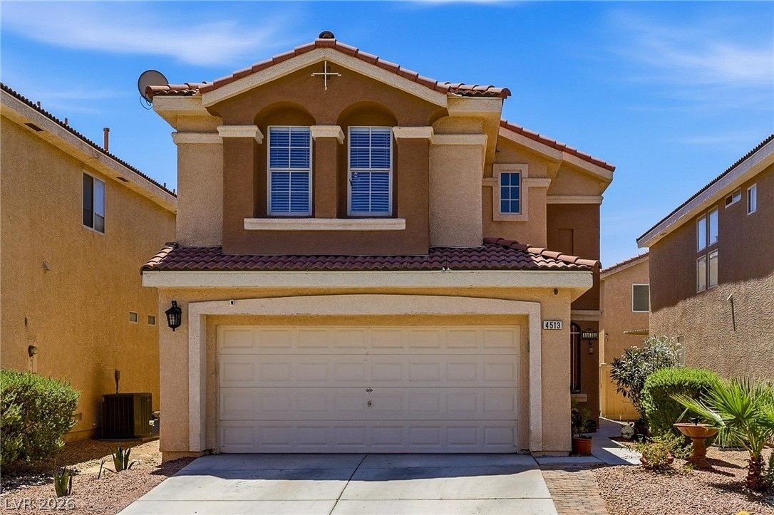 4513 Turkey Ridge Court — photo 1