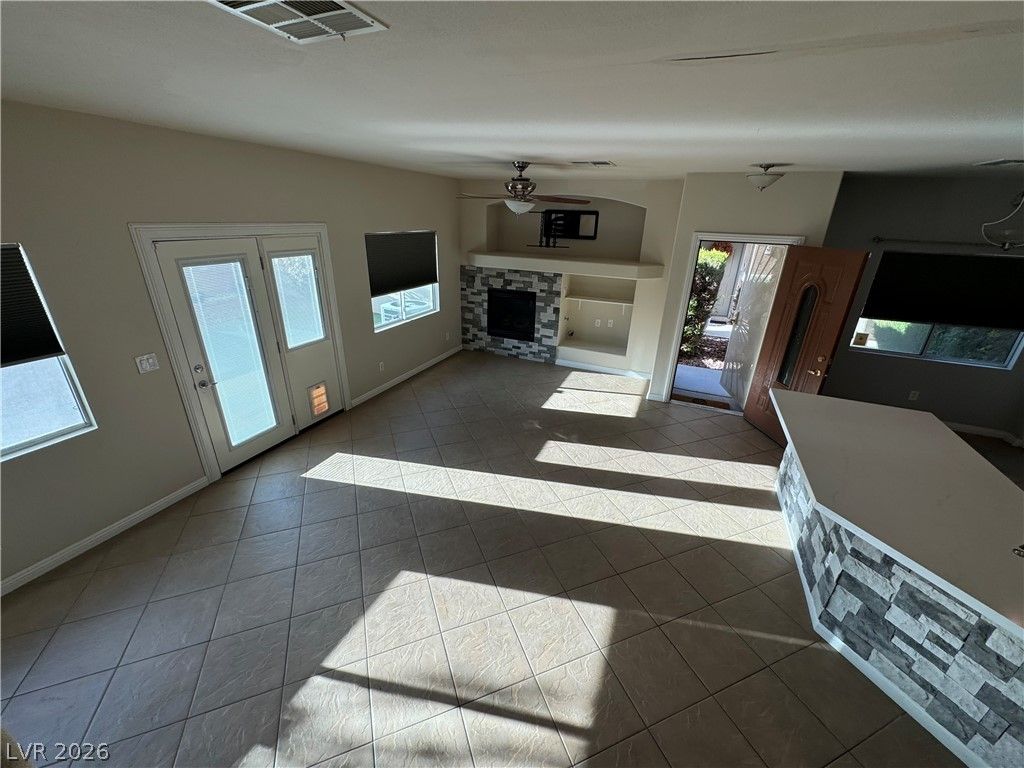 6740 Lavender Lilly Lane 2 — photo 5 of 19