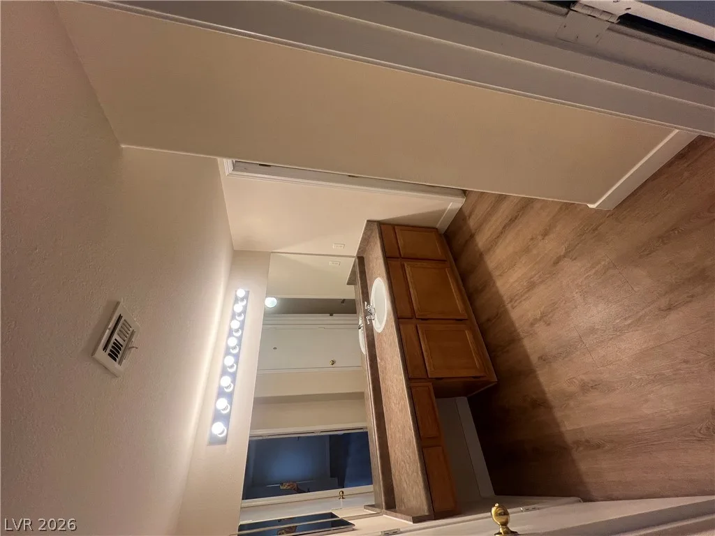 7255 West Sunset Road 2057 — photo 3 of 12