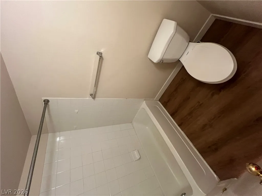 7255 West Sunset Road 2057 — photo 4 of 12