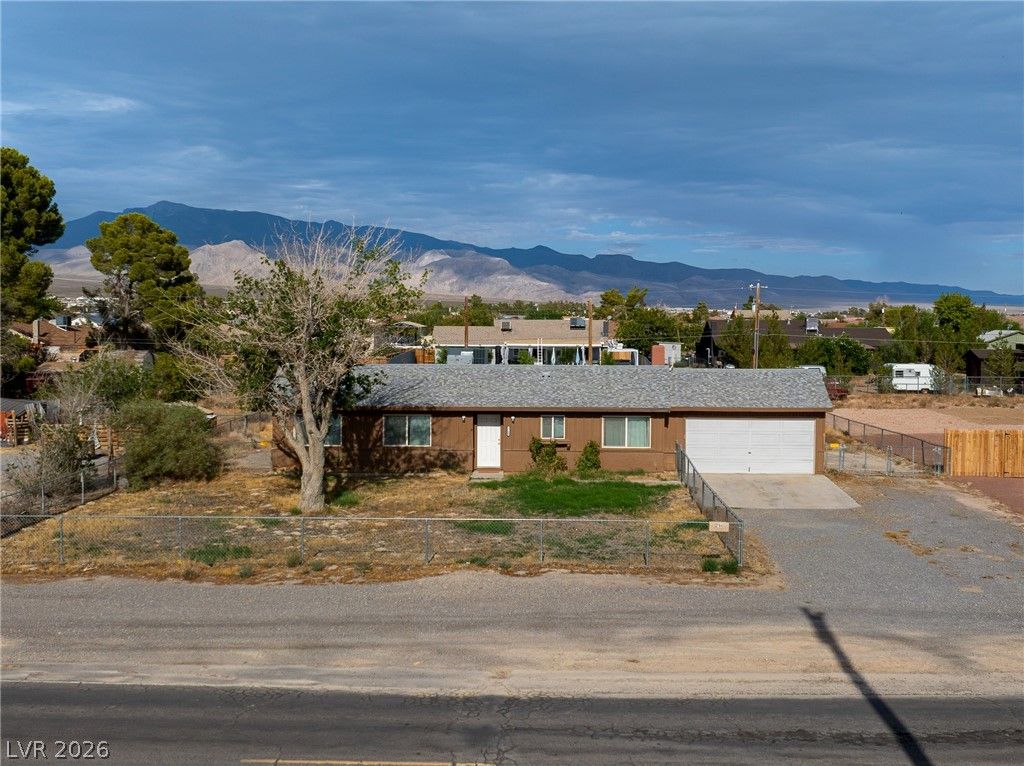 2764 Mount Charleston Drive — photo 2