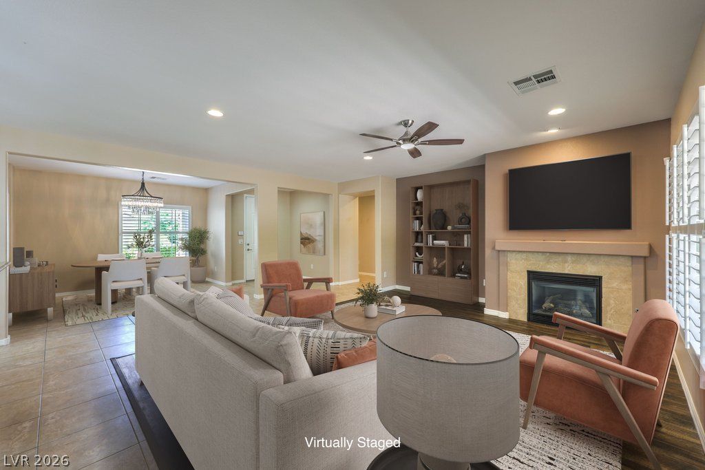 2318 Black River Falls Drive — photo 3