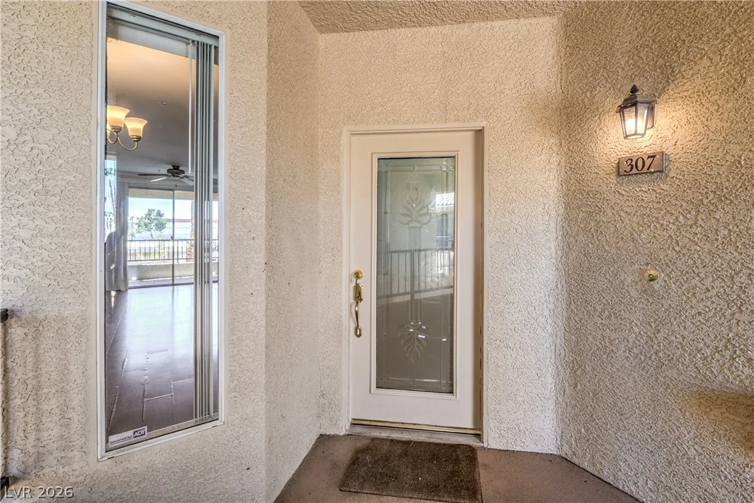 7189 South Durango Drive 307 — photo 5