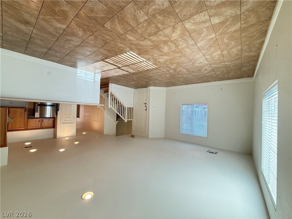 9797 Hanover Grove — photo 4