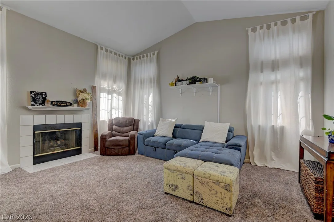 293 Manzanita Ranch Lane — photo 5 of 32
