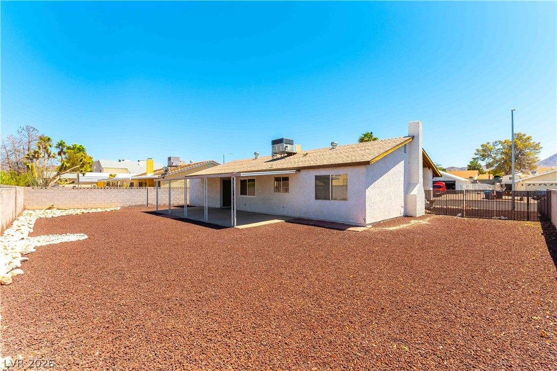 1848 Golden Shadow Drive — photo 4
