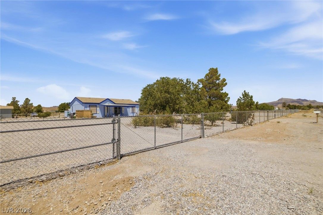 1410 Windy Lane — photo 4