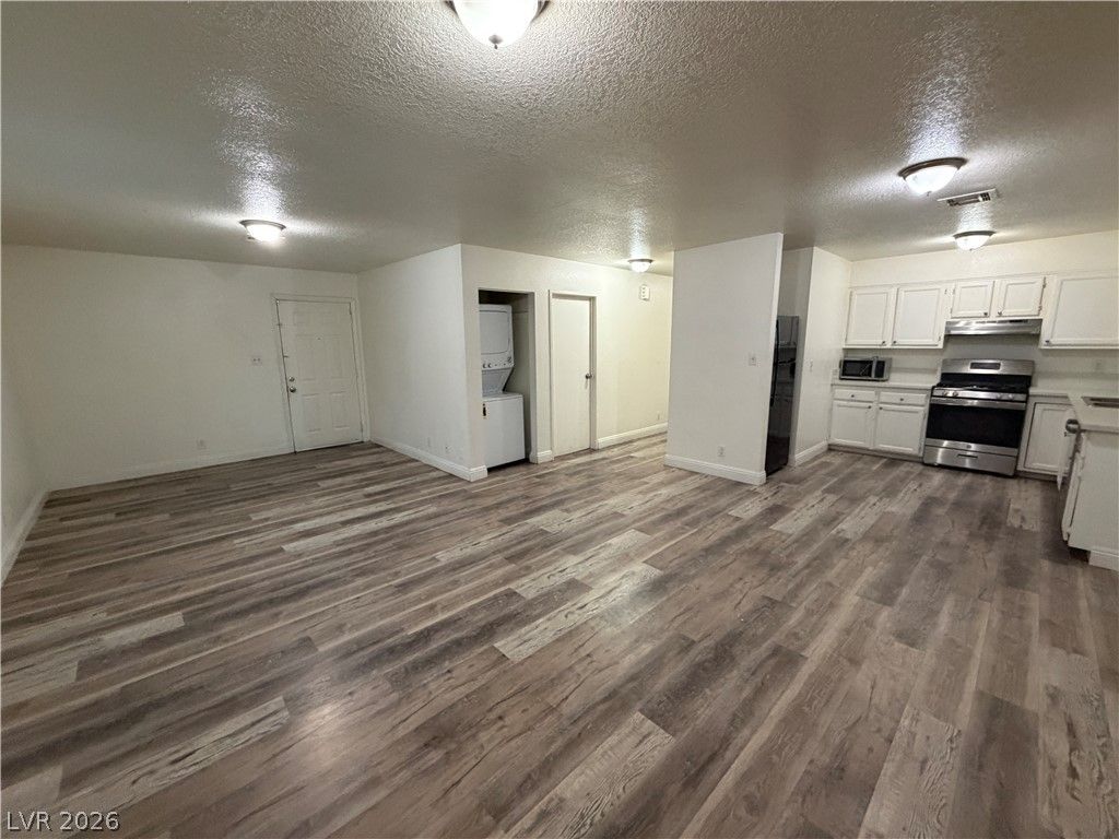 6945 East Mendon Lane 3 — photo 1