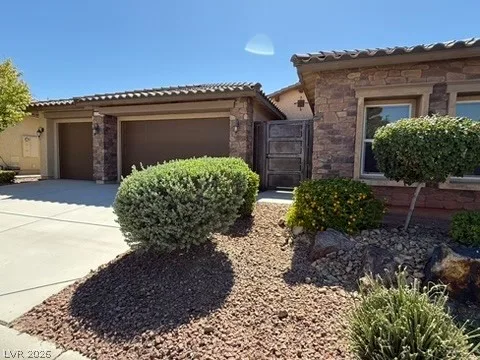 4317 Via Gallo Court — photo 3