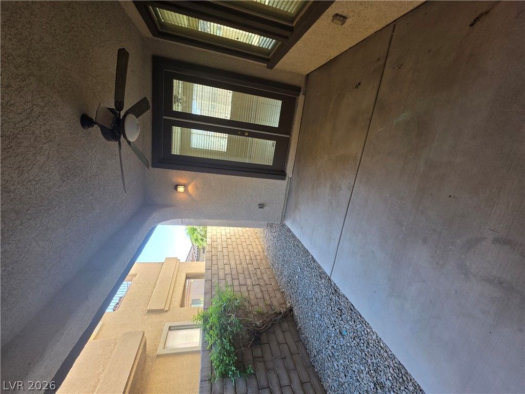 11837 Calle De Sol Drive — photo 4