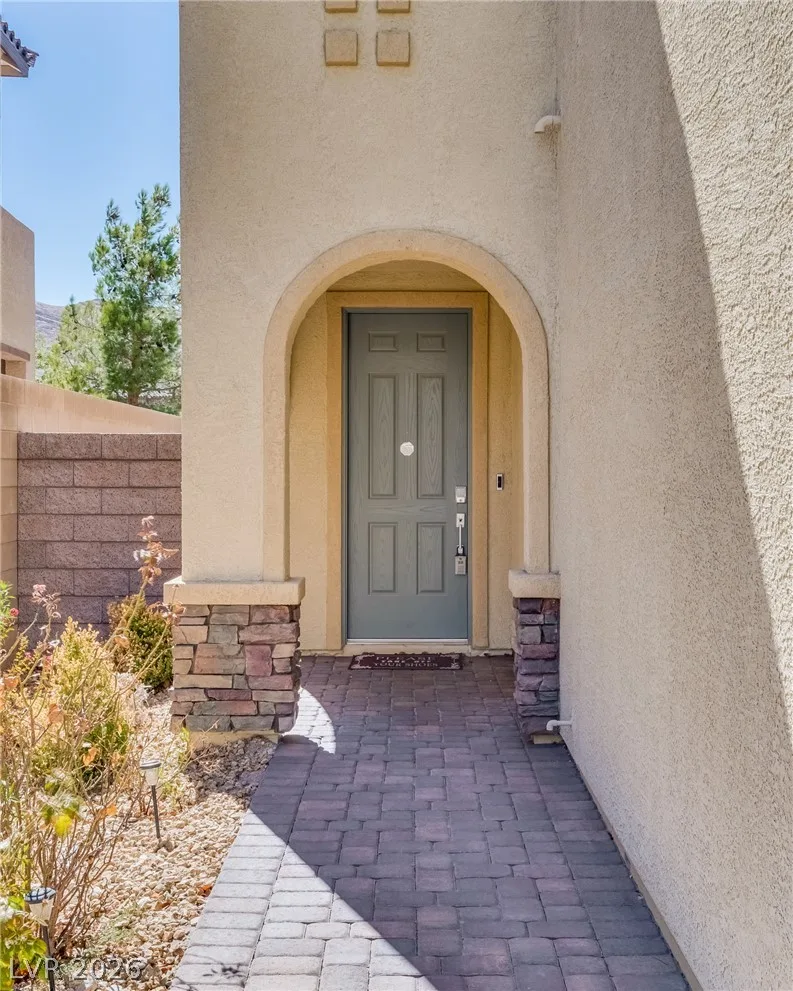 12321 Silvana Street — photo 4