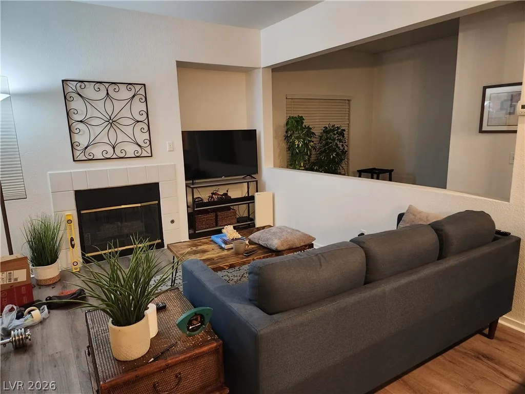 251 South Green Valley Parkway 3822 — photo 4