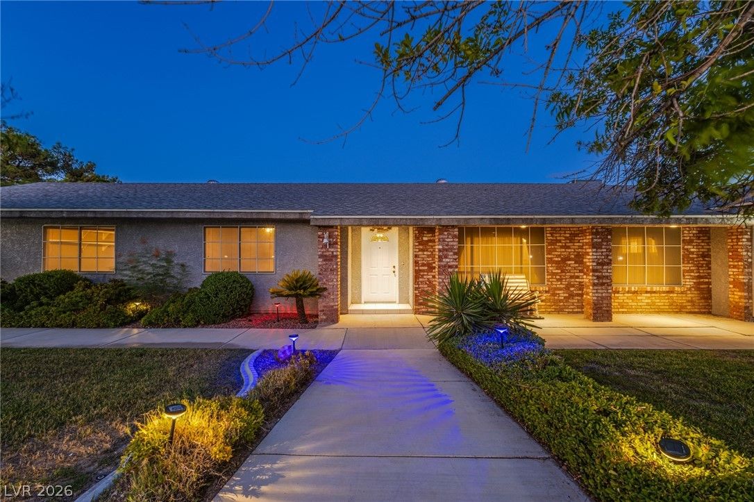 6050 Duncan Drive — photo 1