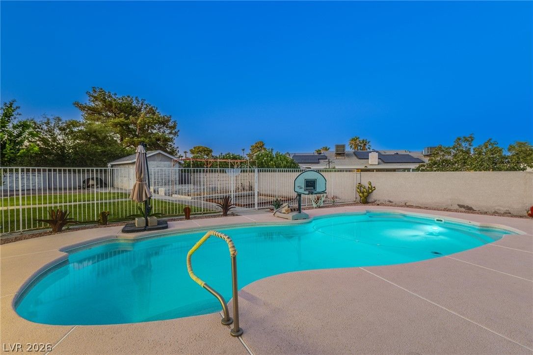 6050 Duncan Drive — photo 5