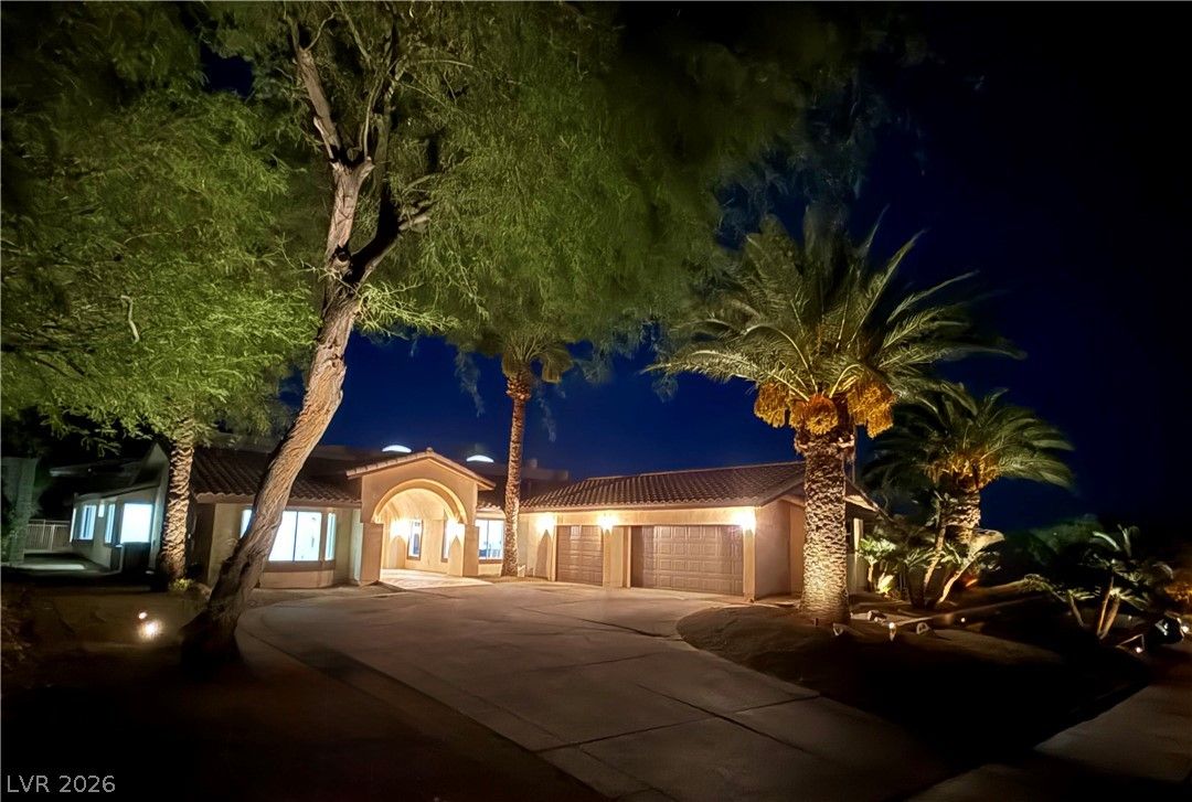 606 Valencia Drive — photo 2