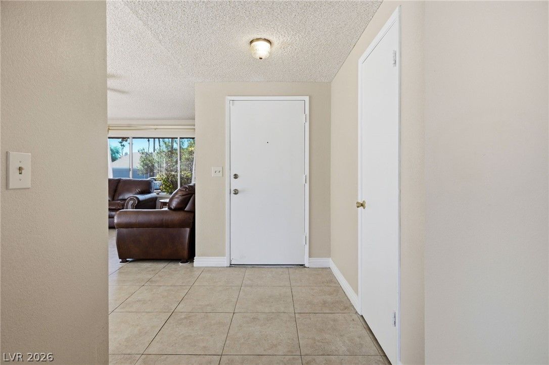 4014 Ridgewood Avenue — photo 3