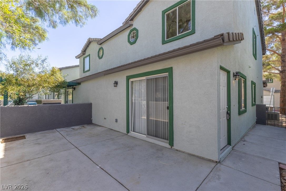 5230 Souvenir Lane — photo 3