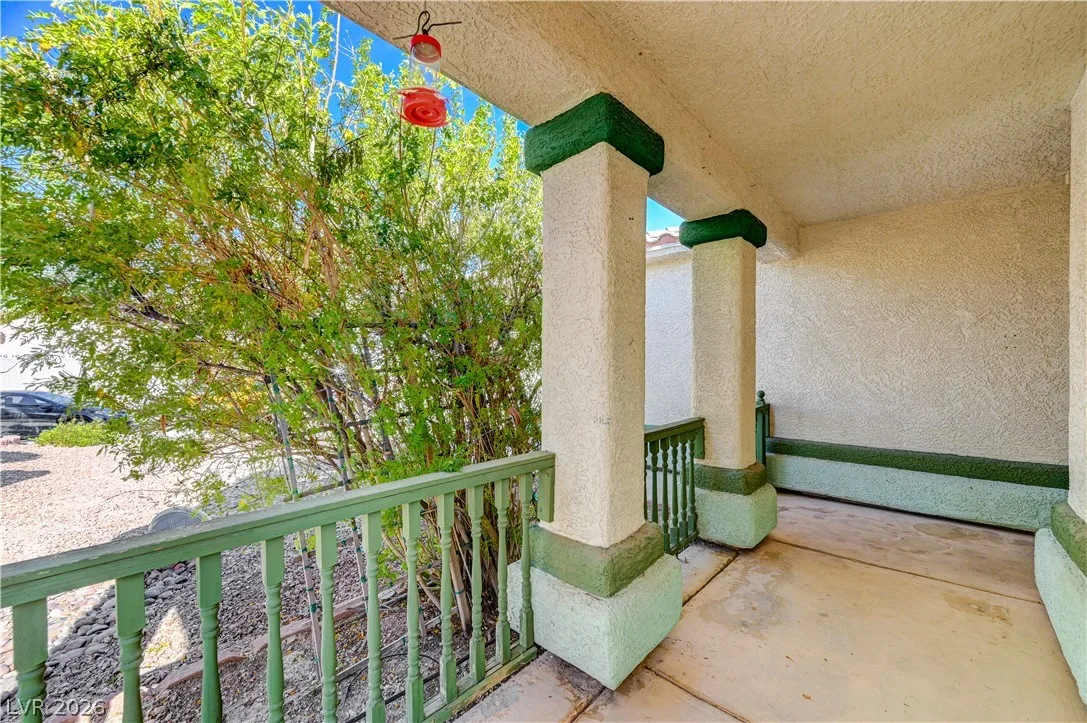 5225 Clinging Vine Street — photo 5