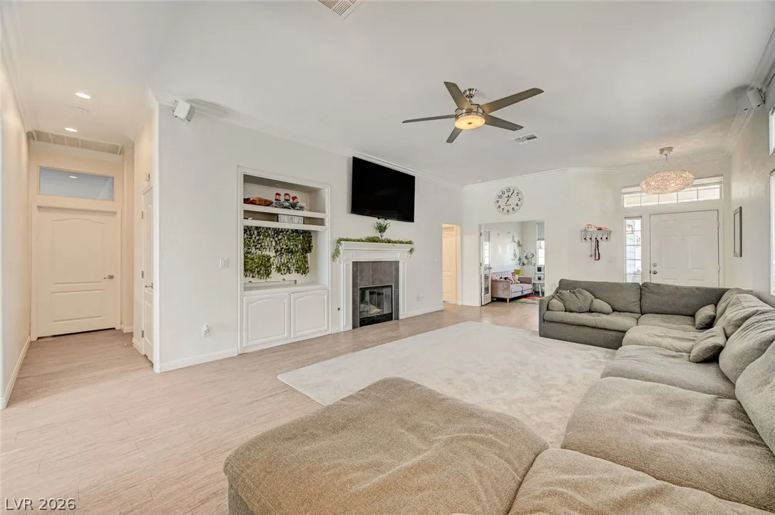 1728 Pacific Castle Place — photo 5
