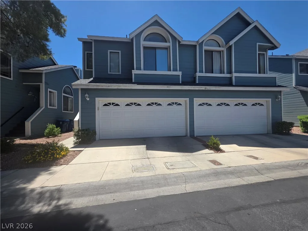 5027 Strauss Drive — photo 2