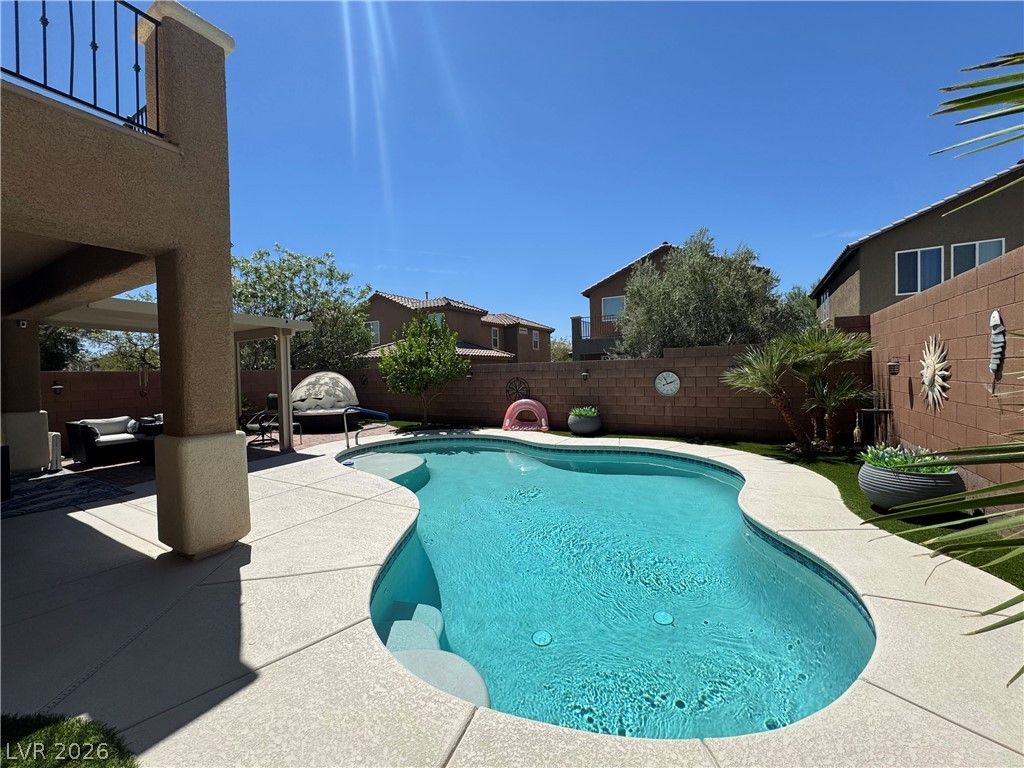 7379 Glorious Sun Drive — photo 5 of 52