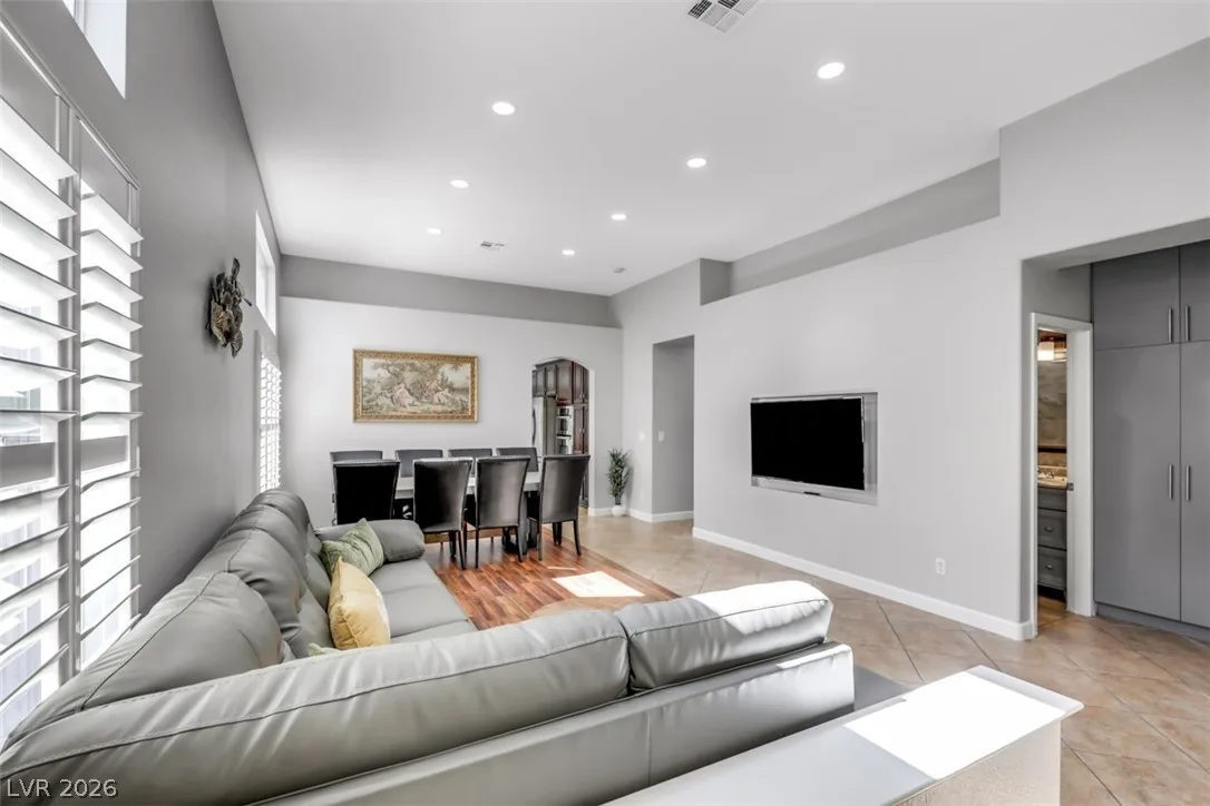 7855 Windward Road — photo 3