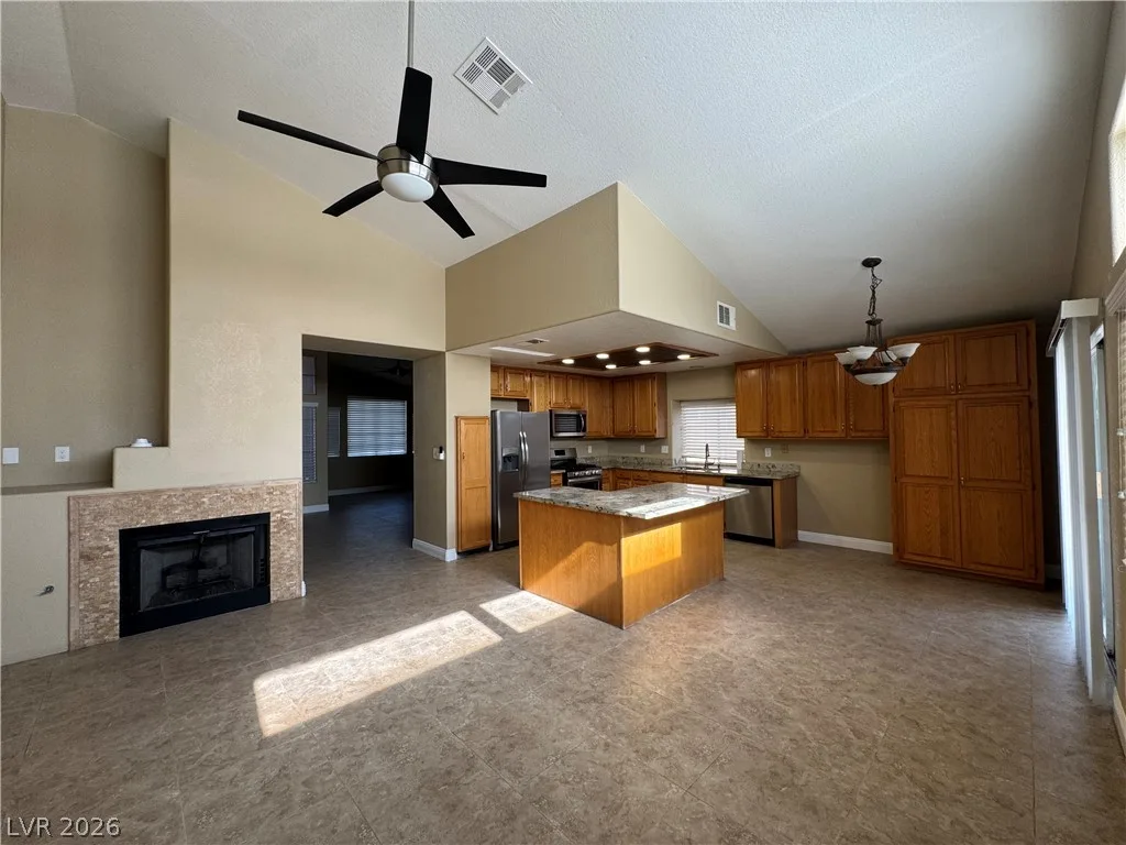 4906 High Creek Drive — photo 4 of 13