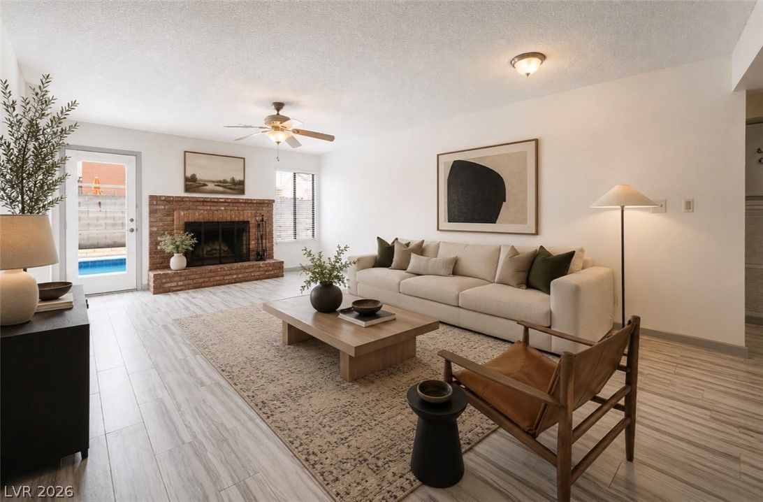 3155 East Rochelle Avenue — photo 4