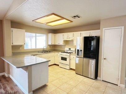 320 Mirasol Way — photo 4 of 19