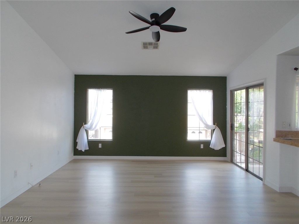 7295 Diamond Canyon Lane 202 — photo 4