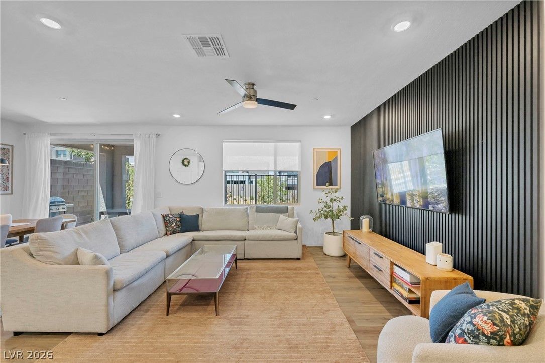 11808 Black Canary Avenue — photo 3