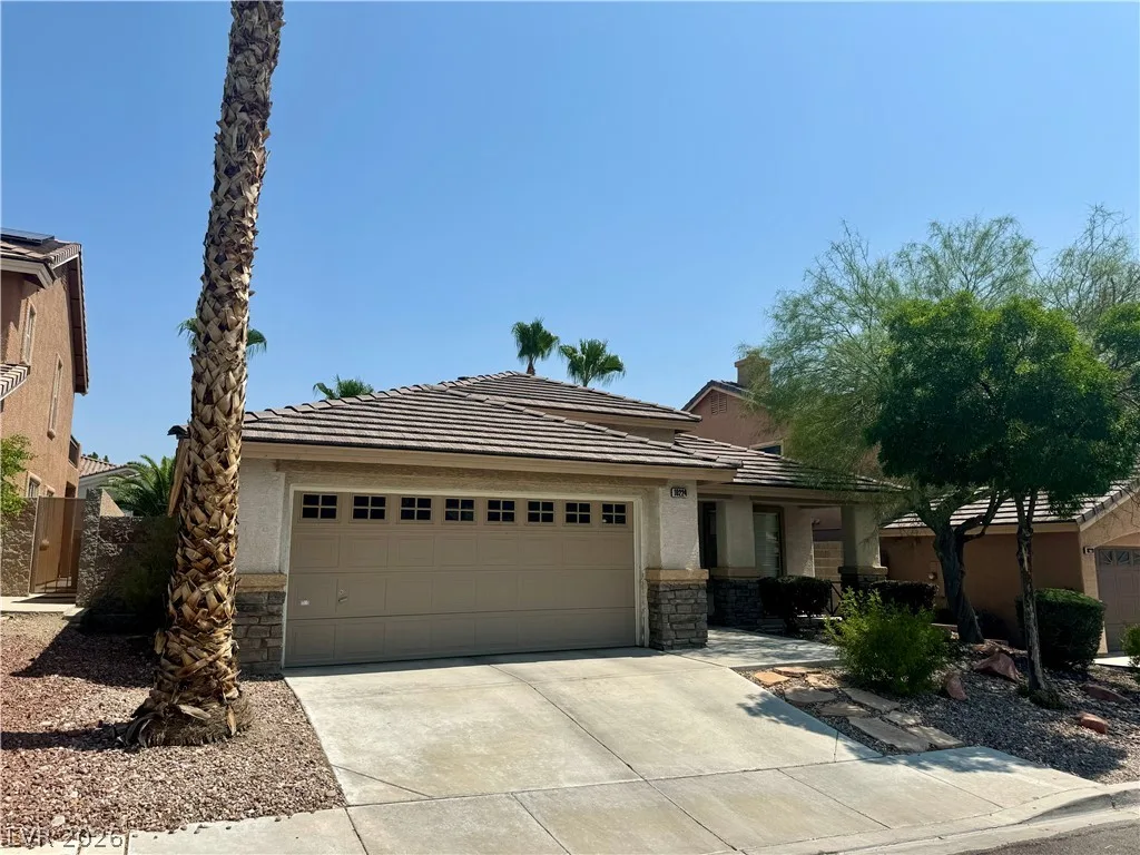 10224 Desert Wind Drive — photo 2