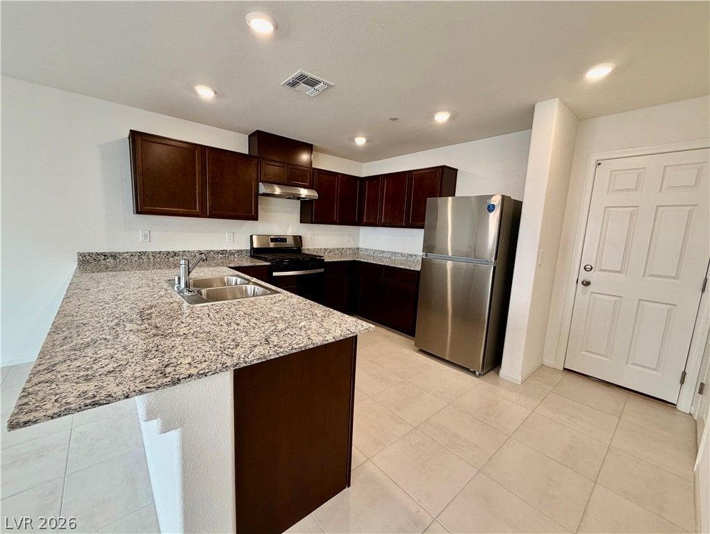 2708 Sandia Crest Street — photo 5