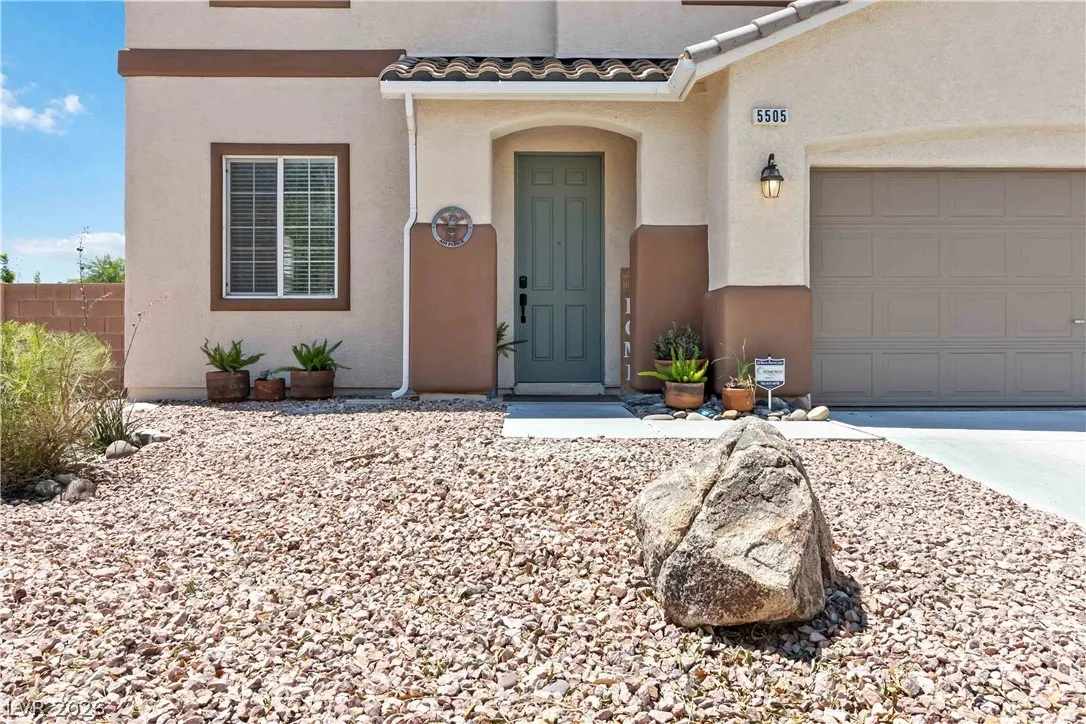 5505 Knotting Pass — photo 4