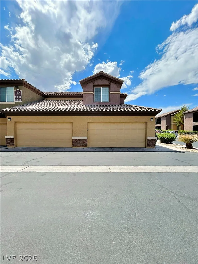 L 6868 Sky Pointe Drive 1047 — photo 3