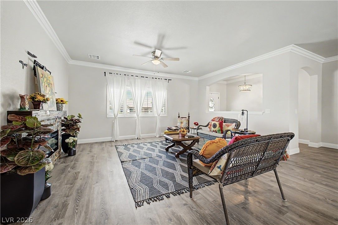 5081 Graystone Drive — photo 4 of 23