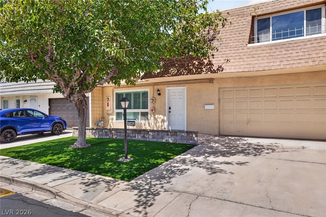 3831 Atlantis Street — photo 2