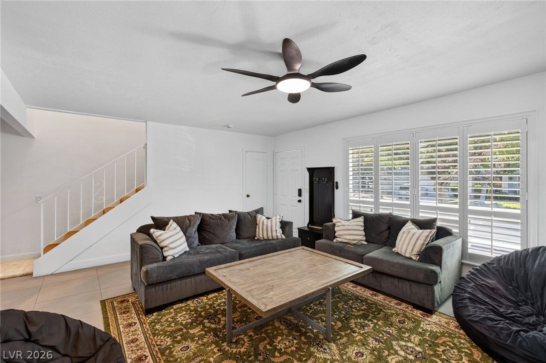 3831 Atlantis Street — photo 5