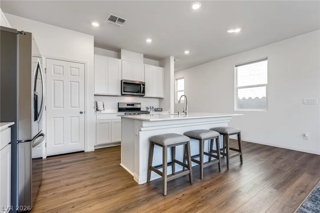6604 Tumoulin Street — photo 2