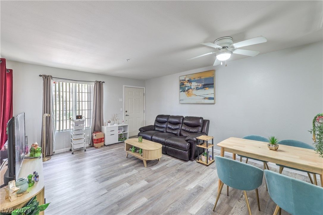 2101 Blue Breeze Drive 107 — photo 3 of 23