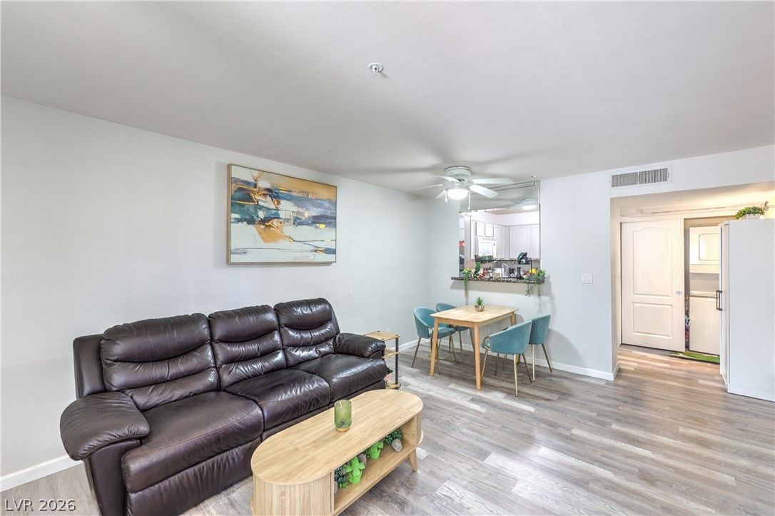 2101 Blue Breeze Drive 107 — photo 5 of 23