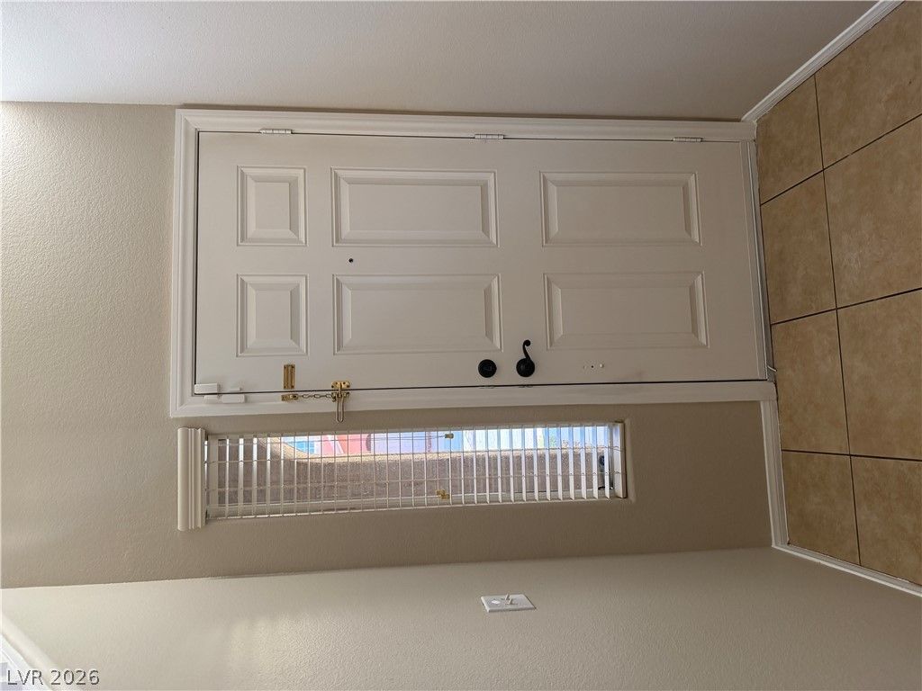 8940 CALEDON RIDGE Court 0 — photo 2