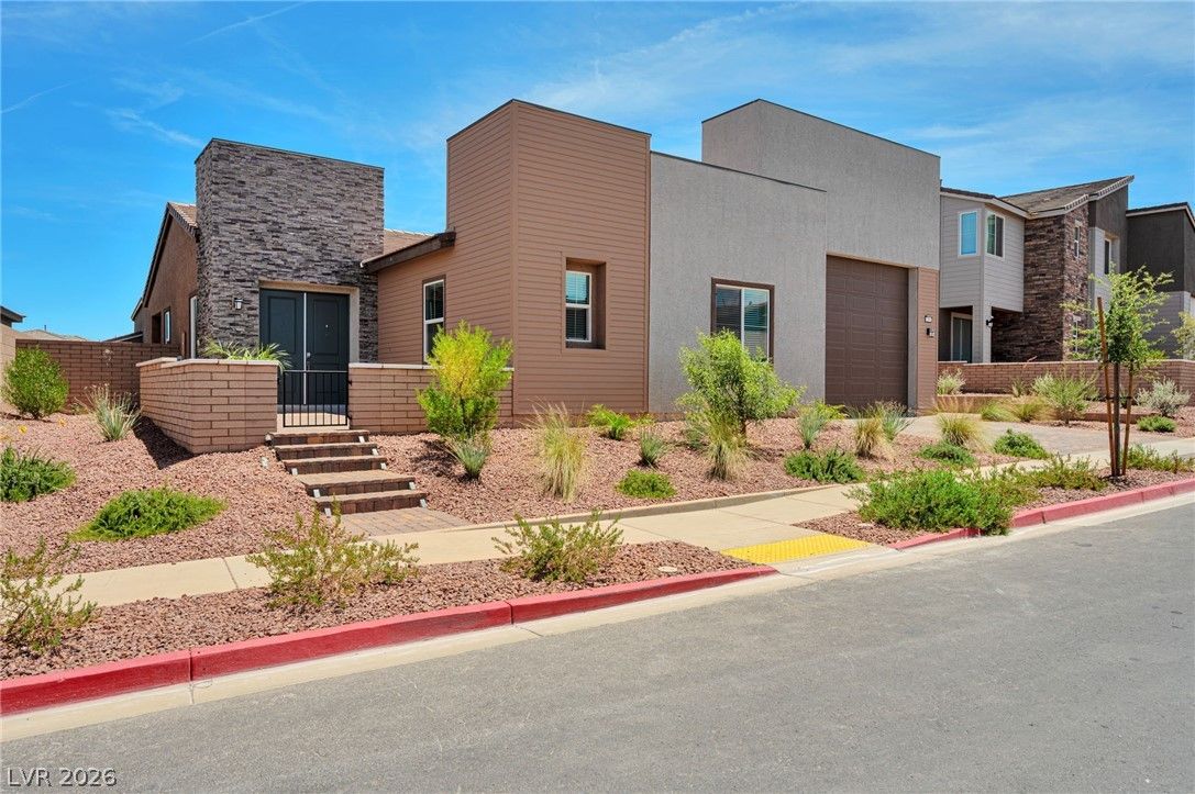 380 Portia Village Drive — photo 3 of 25