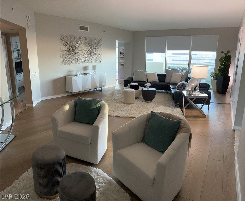 2857 Paradise Road 904 — photo 3 of 12