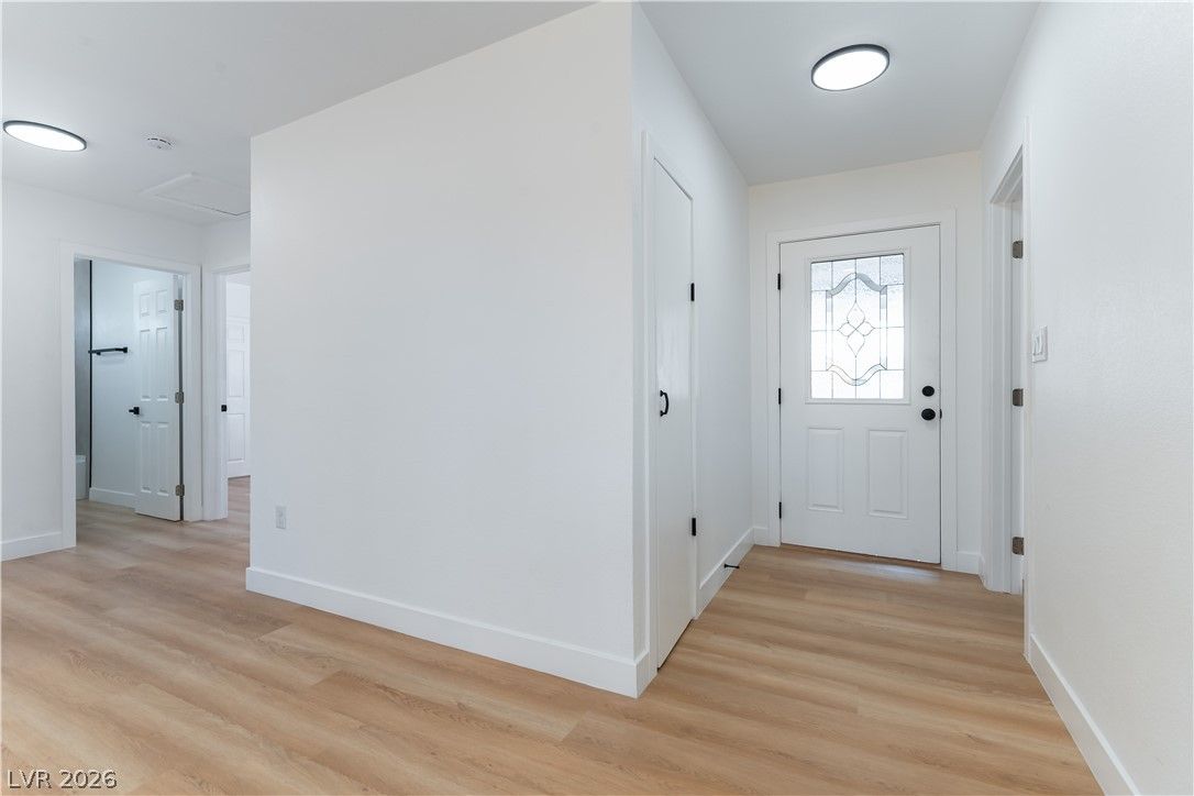 34 Del Amo Drive — photo 3 of 25